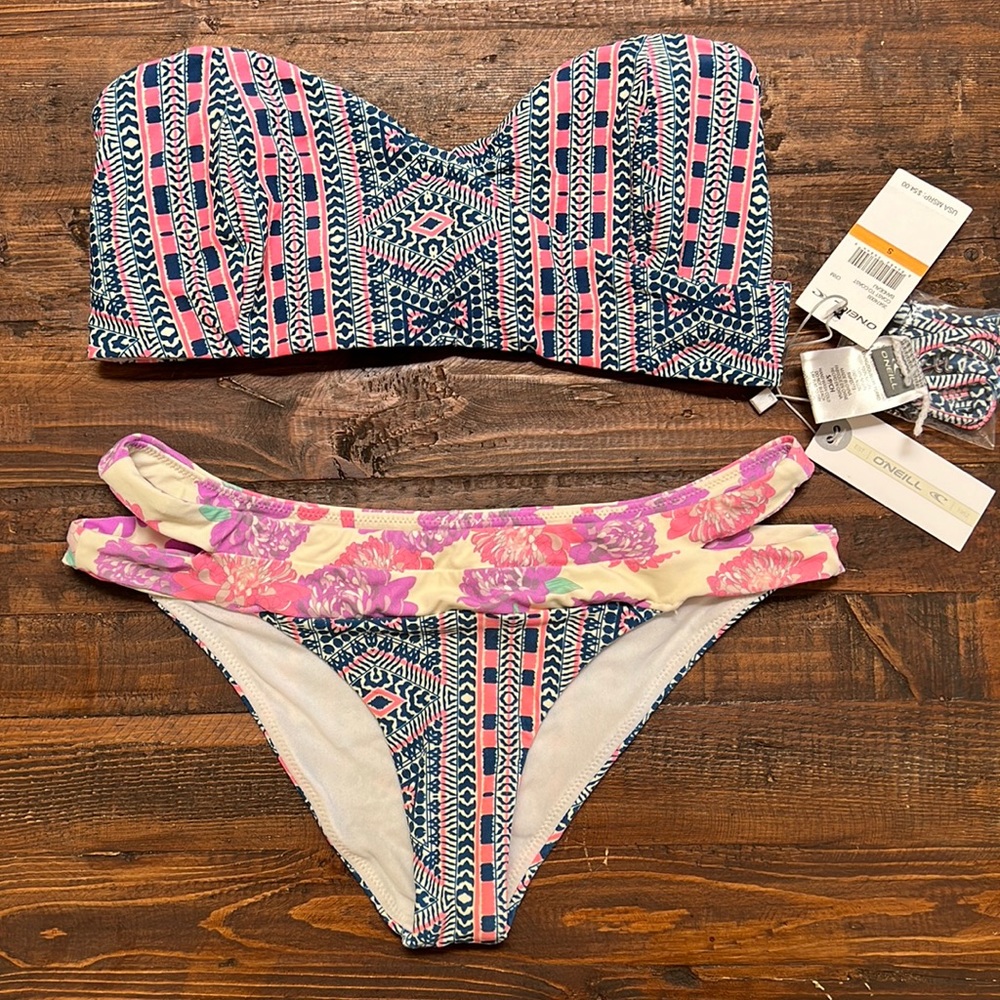 O’Neil 2 pics swimsuit size small